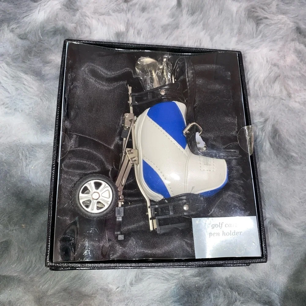 unbraded stylish blue